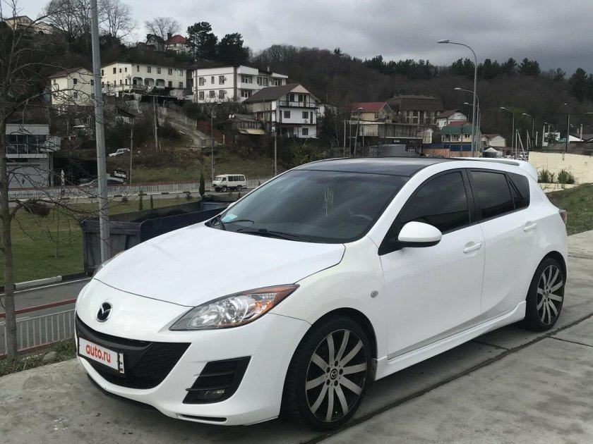 Мазда 3 BL хэтчбек белая