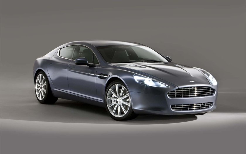 Aston Martin rapide 2010