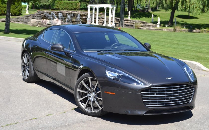 Aston Martin rapide 2017