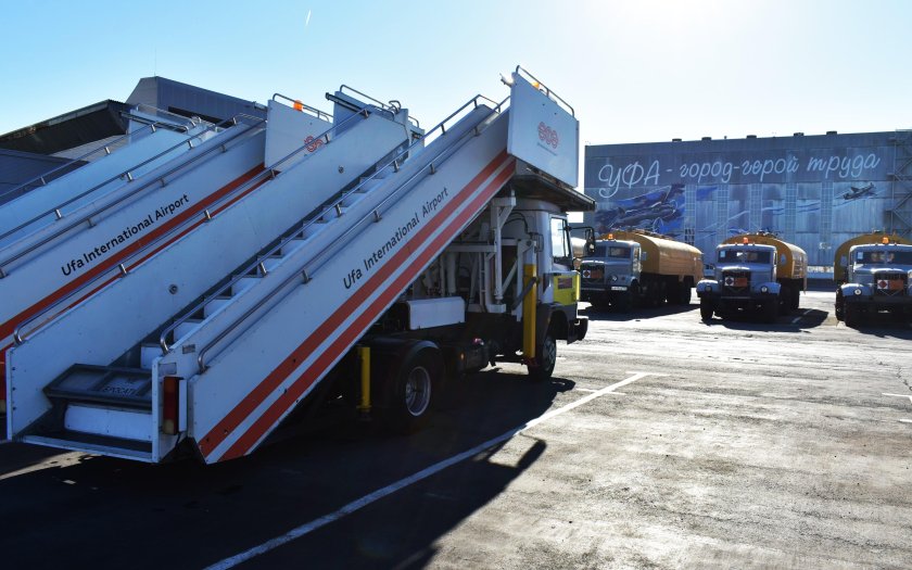 Спецтехника аэропорта