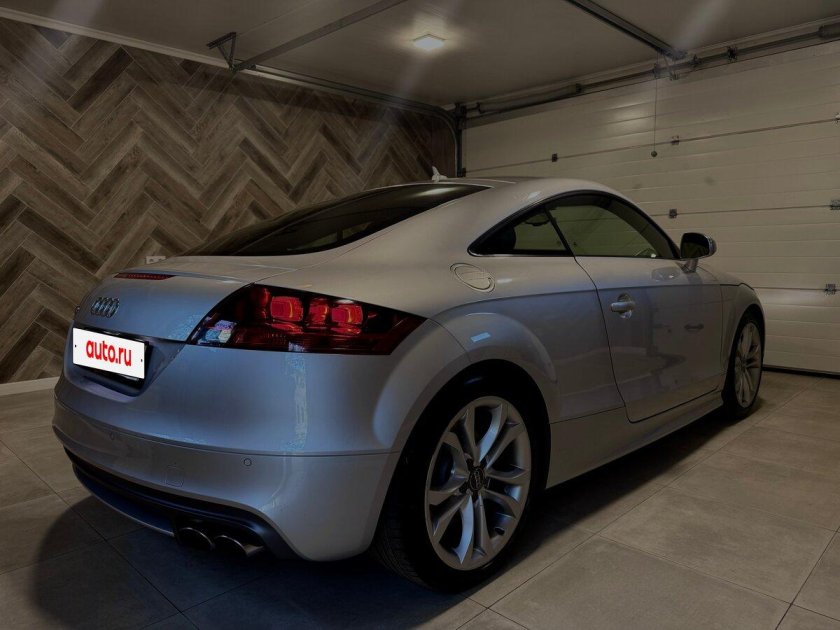 Audi tt 2012