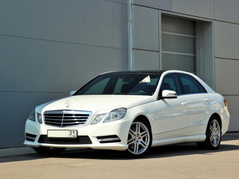 Mercedes Benz e200 w212