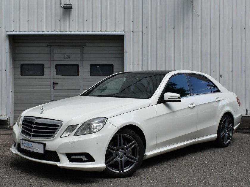 Мерседес с 250 2010