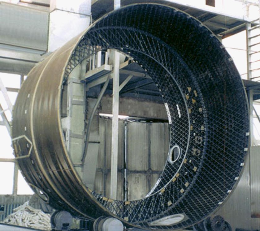 Полимер композитный фюзеляж