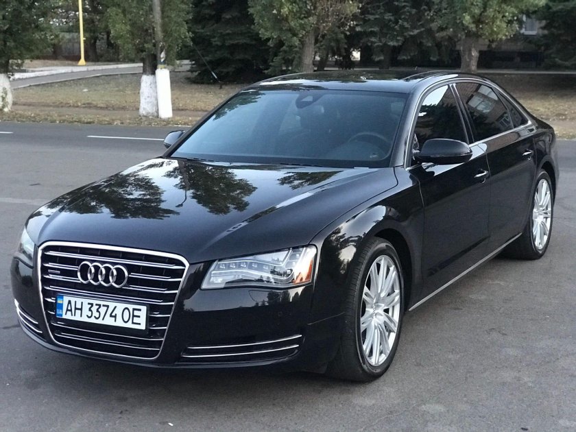 Audi a8 III (d4)