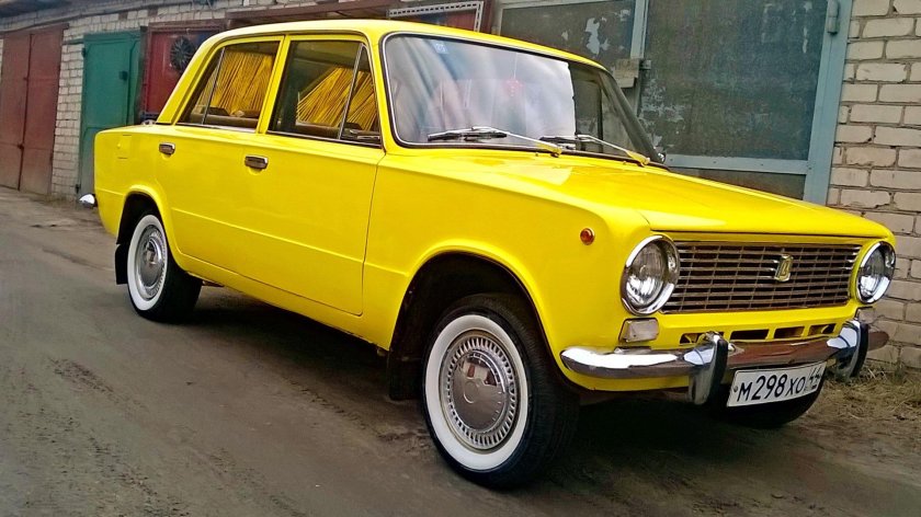 ВАЗ 2101 желтая