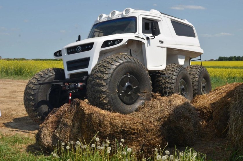 Снегоболотоход Литвина 3903