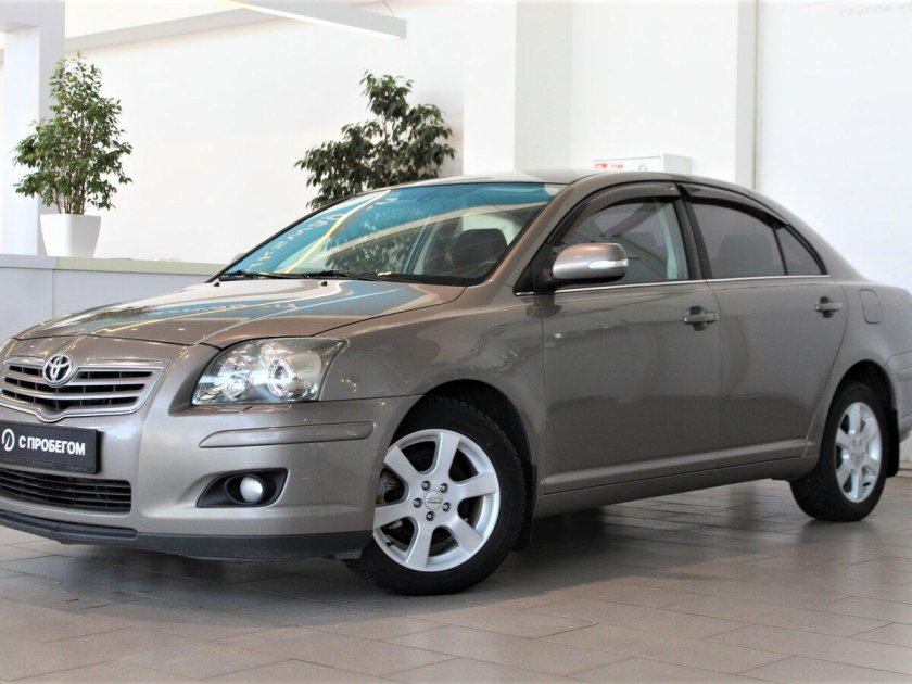 Toyota avensis ii