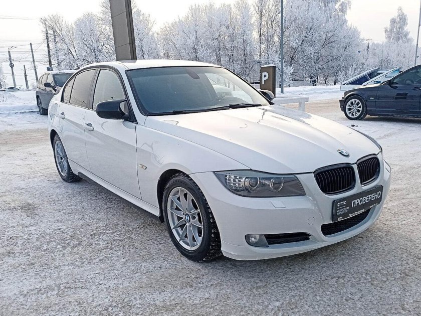 Бмв 3 2011