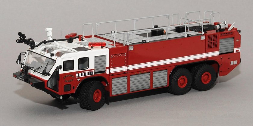 Пожарная машина Ошкош Страйкер