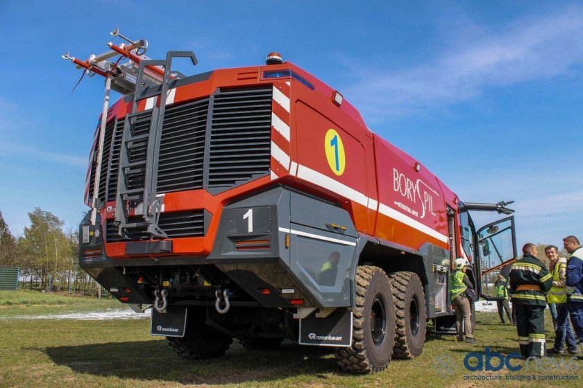 Аэродромный пожарный автомобиль Розенбауэр