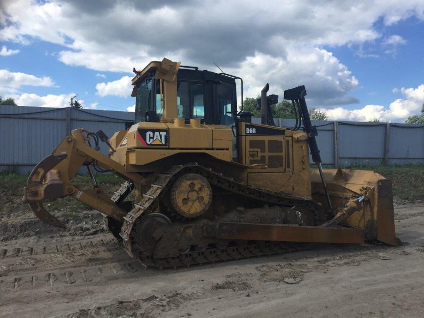 Бульдозер Cat d6r