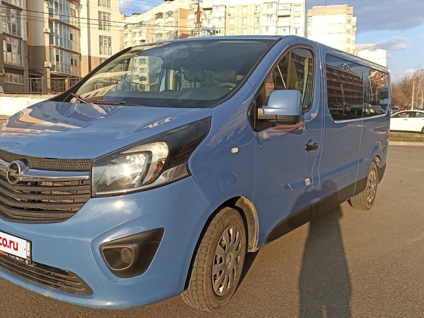 Опель виваро 2016