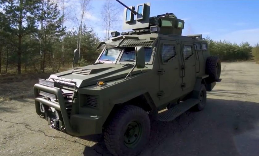 Бронированный автомобиль