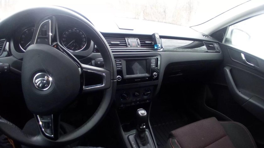 Skoda Rapid Hockey Edition 2016