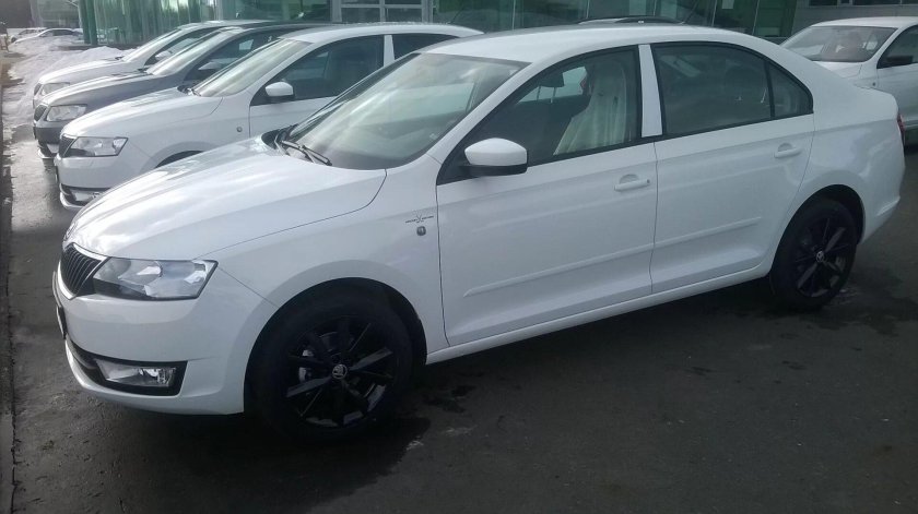 Skoda Rapid 2015 Hockey Edition
