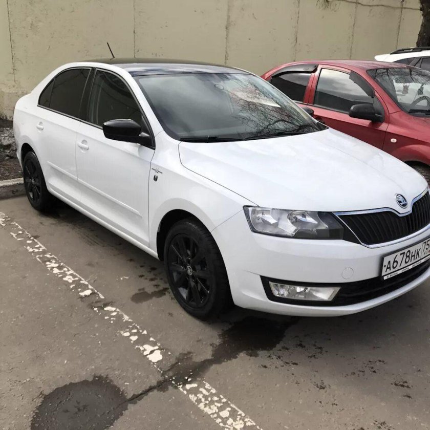 Skoda Rapid Hockey Edition