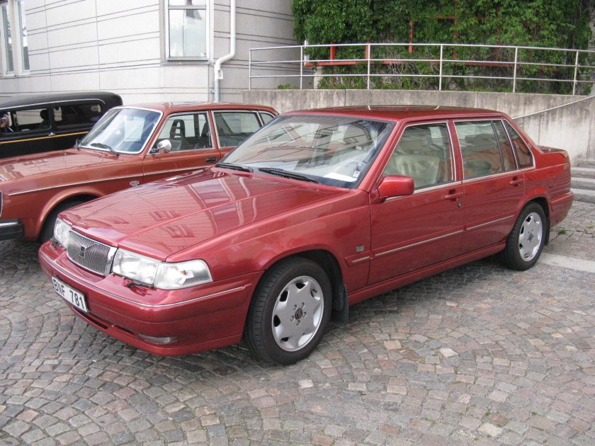 Volvo s90 2000