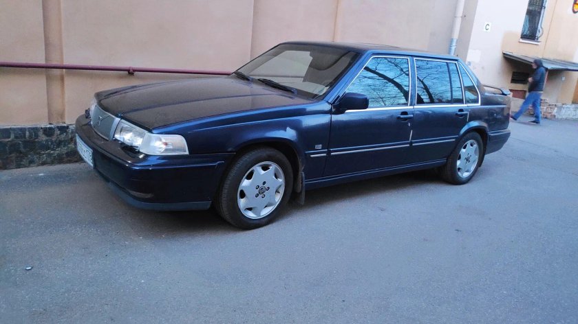 Volvo s90 1998