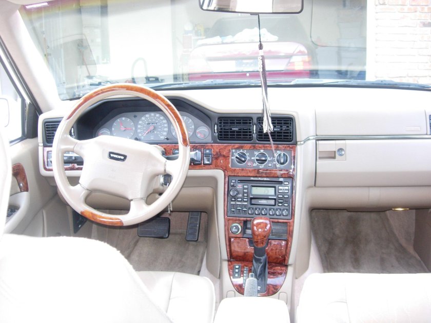 Volvo s90 1998