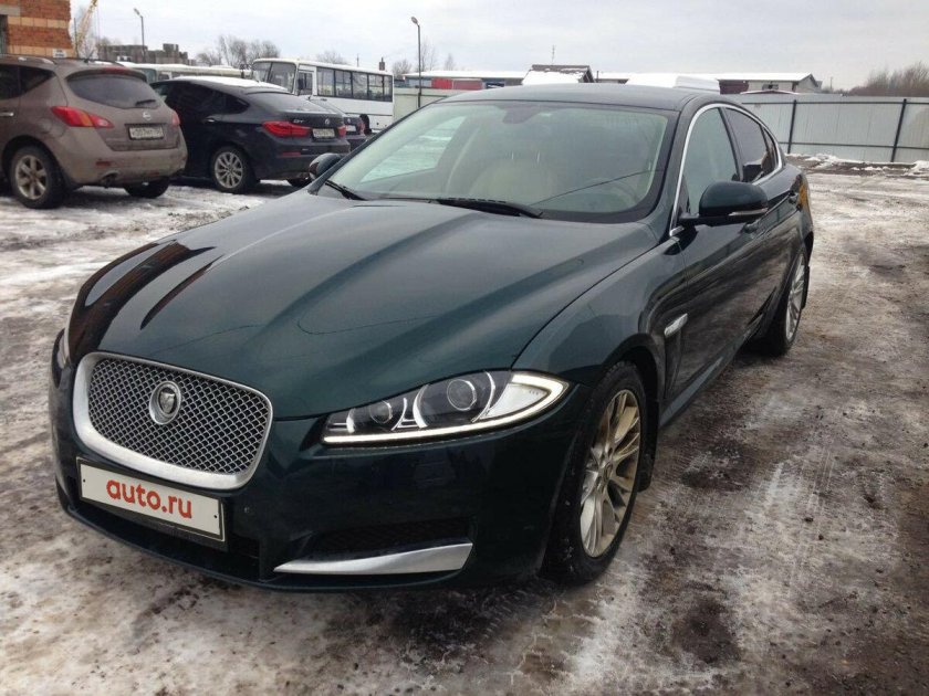 Jaguar XF 2012