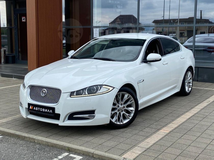 Jaguar xf 2012