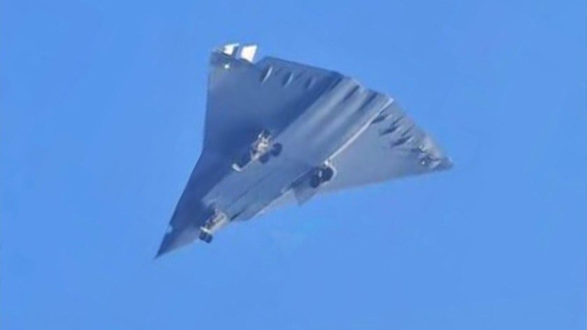 Китайский самолет 6 поколения