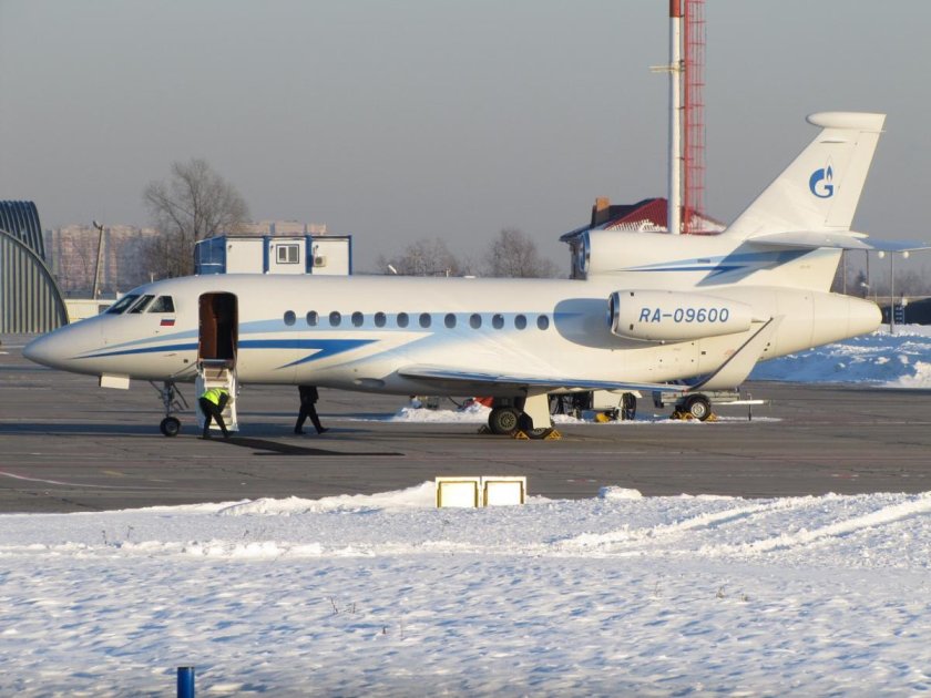 Falcon Газпромавиа
