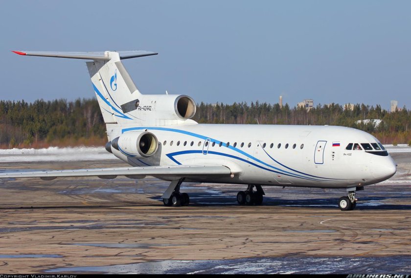 Як 42 Газпромавиа