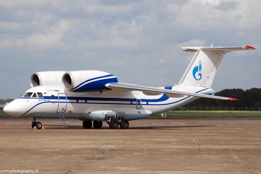 Ra-09003 Газпромавиа