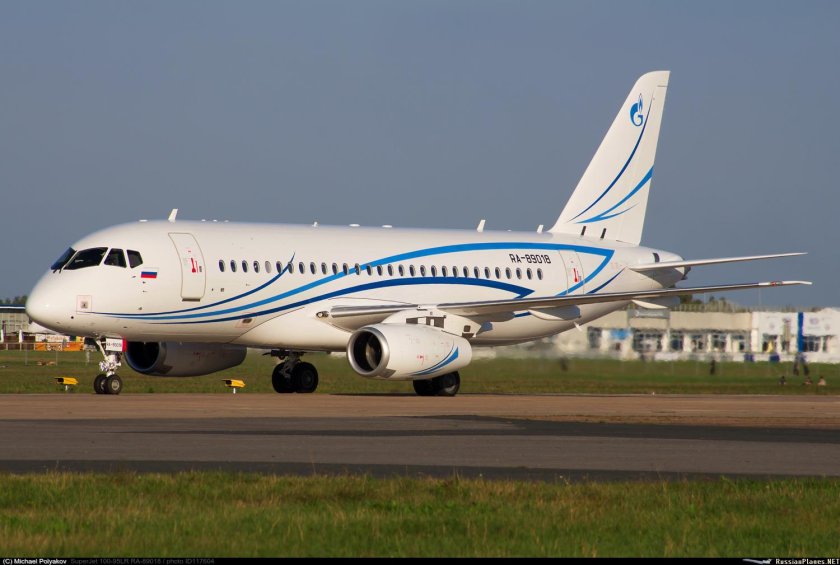Самолет Газпромавиа