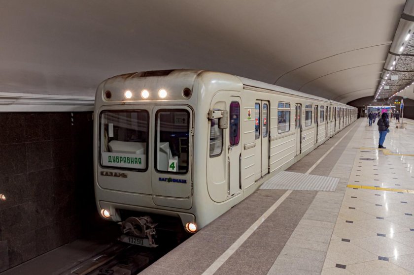 81-553.1/554.1/555.1 Славутич