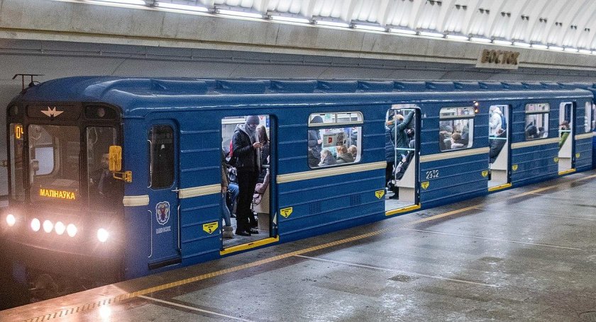 Минск метро 81-717