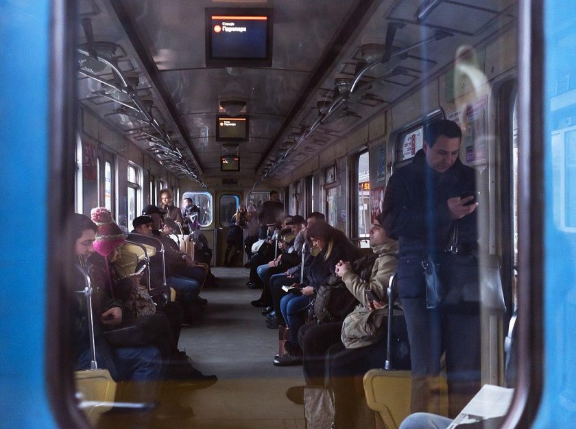 Славутич вагон метро