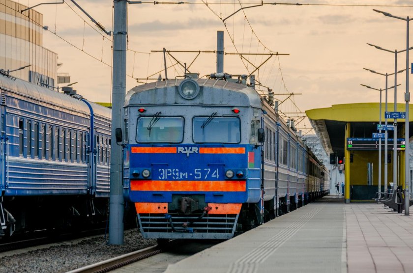 Бч электропоезд эр9т