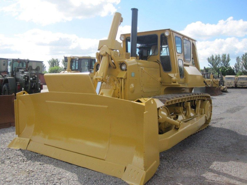 Бульдозер Терекс