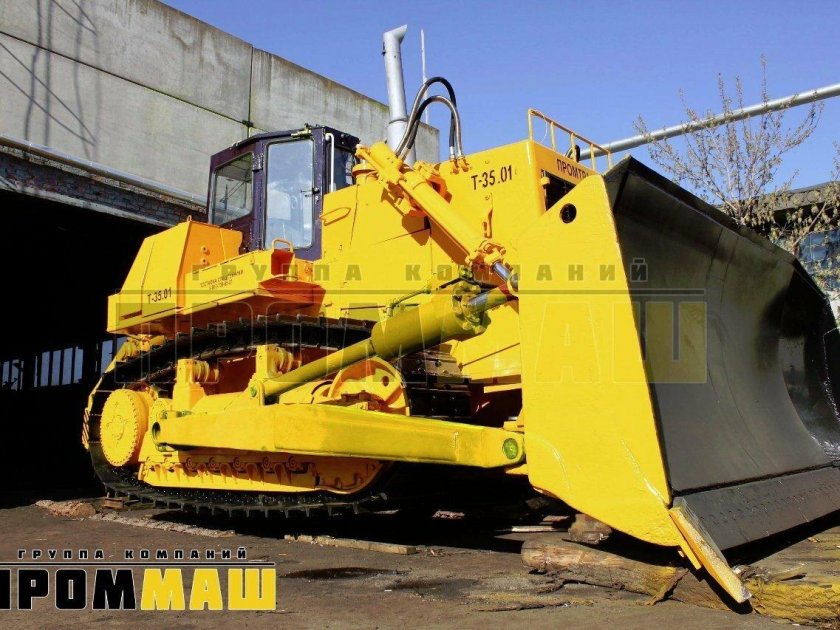 Бульдозер т-35.01