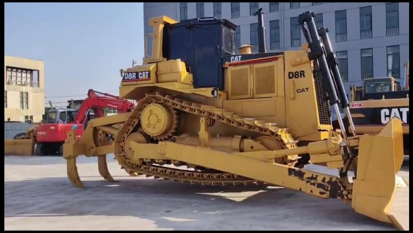 Cat бульдозер