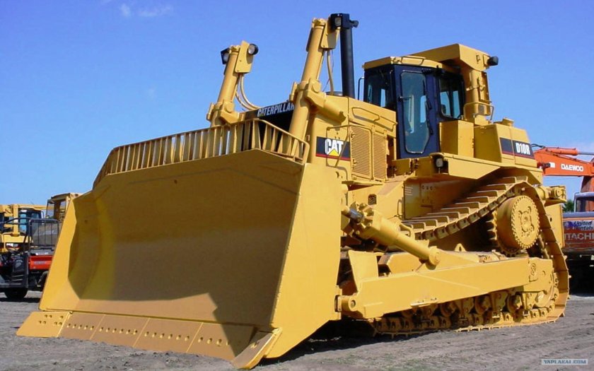 Комацу 575 бульдозер