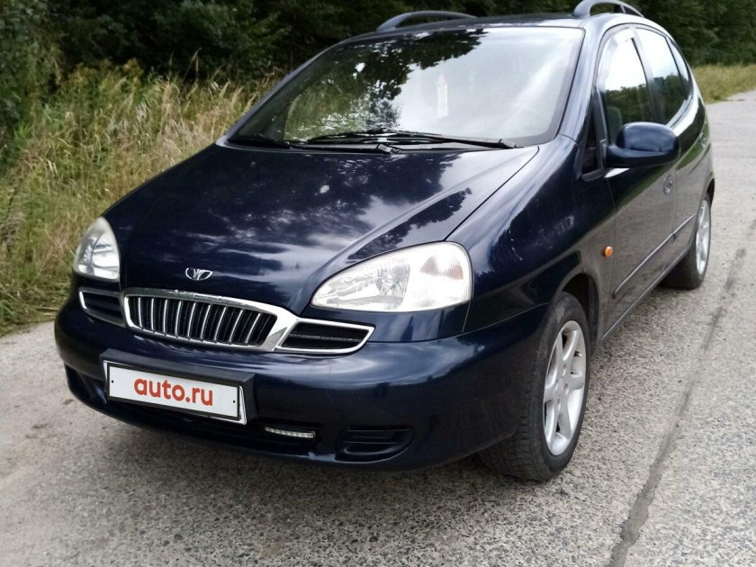 Дэу Такума 2001