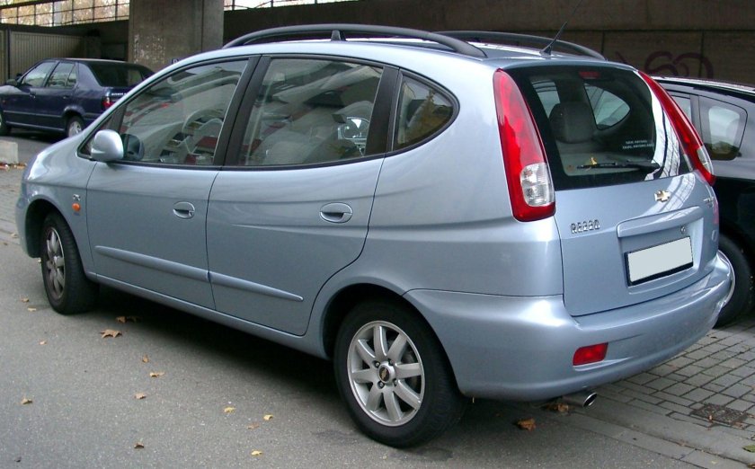 Chevrolet Rezzo 2005