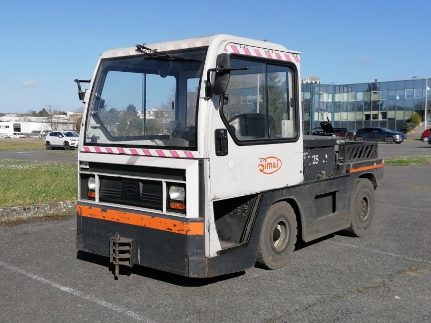 Багажный тягач ТМХ-30