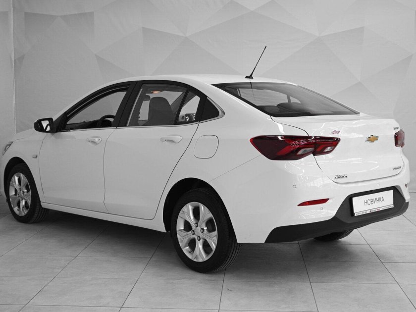 Шевроле оникс 2024