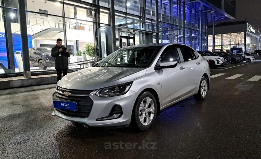 Chevrolet Onix 2023