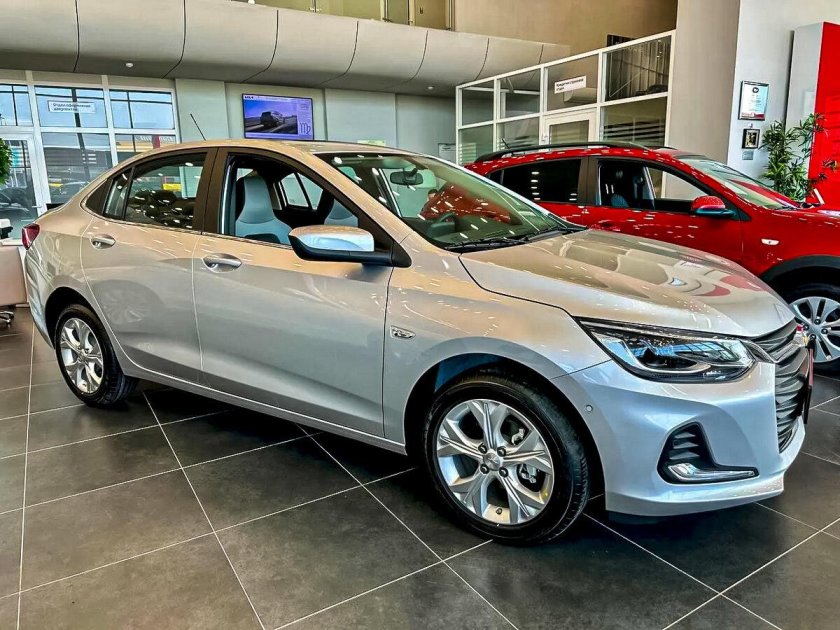 Chevrolet Onix с бантиком