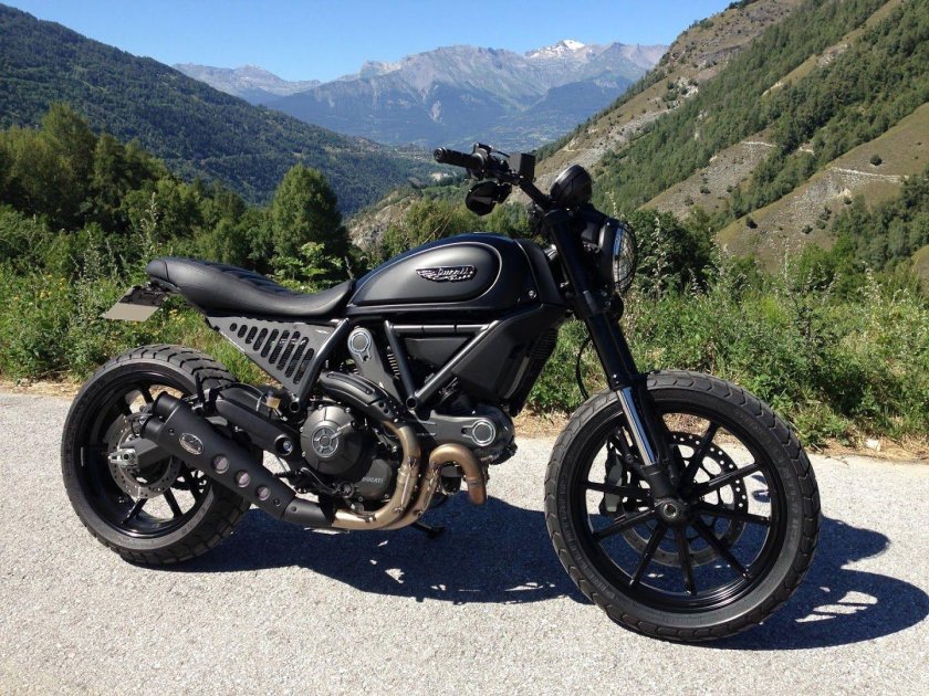 Ducati Scrambler черный