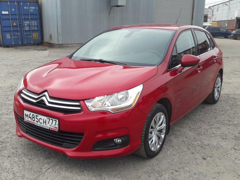 Citroen c4 красный