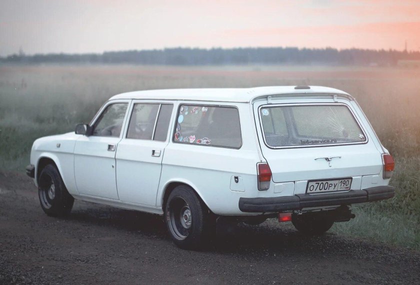 ГАЗ-310221 Волга универсал