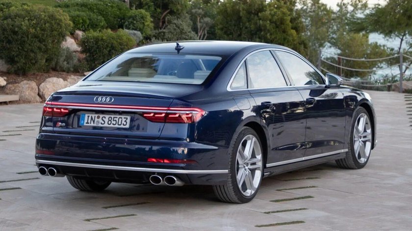 Ауди s8 Лонг