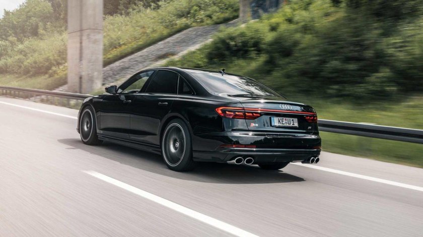 Audi s8